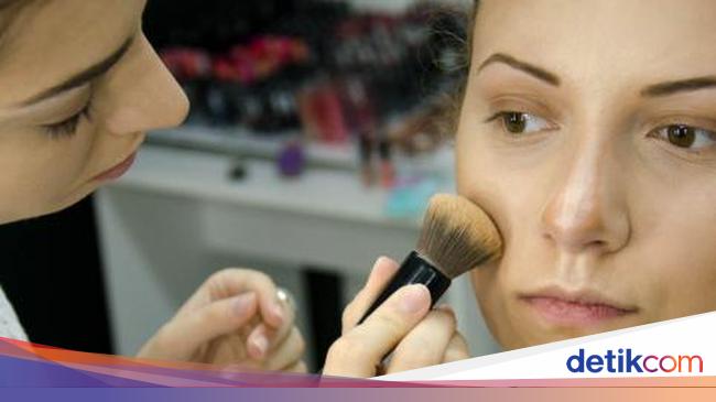 Hati Hati Ladies Ini 3 Tester Kosmetik Paling Berisiko Untuk Dicoba Hati Hati Ladies Ini 3 Tester Kosmetik Paling Berisiko Untuk Dicoba