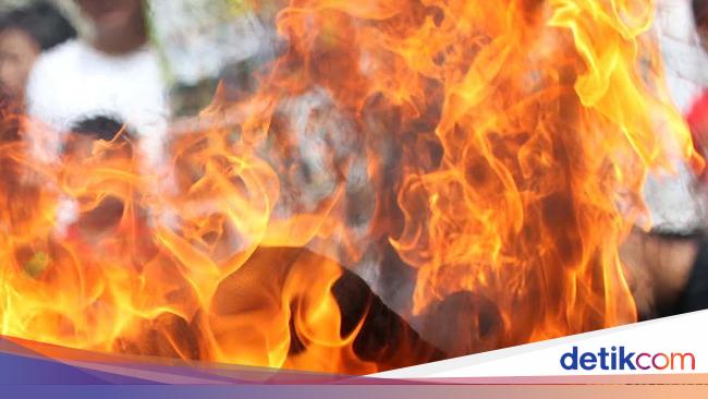 East Java students burn friends on New Year’s Eve 2023