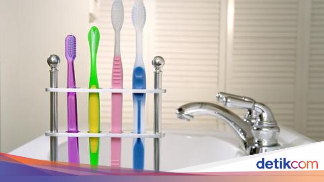 Nakakagulat! 50 Taon Binuhat ng Isang Lalaki ang Sikat ng Ngipin sa Kanyang Bituka!