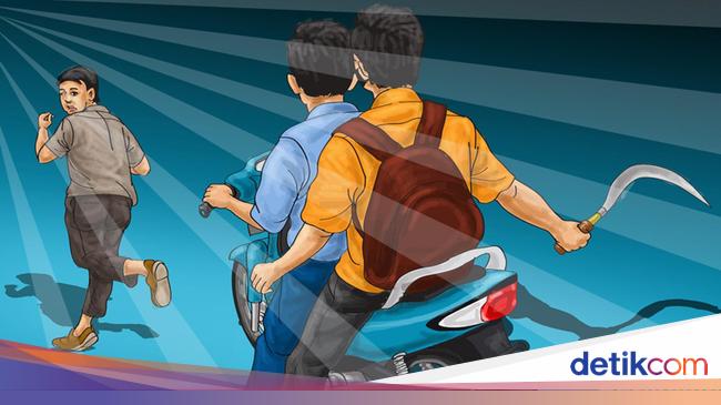 Detik-detik Remaja Tawuran Ditangkap Saat Kabur hingga Motor Nyebur ke Sawah