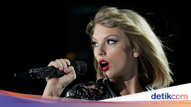 5 Gaya Jadul Taylor  Swift  yang Kini Sudah Ditinggalkannya