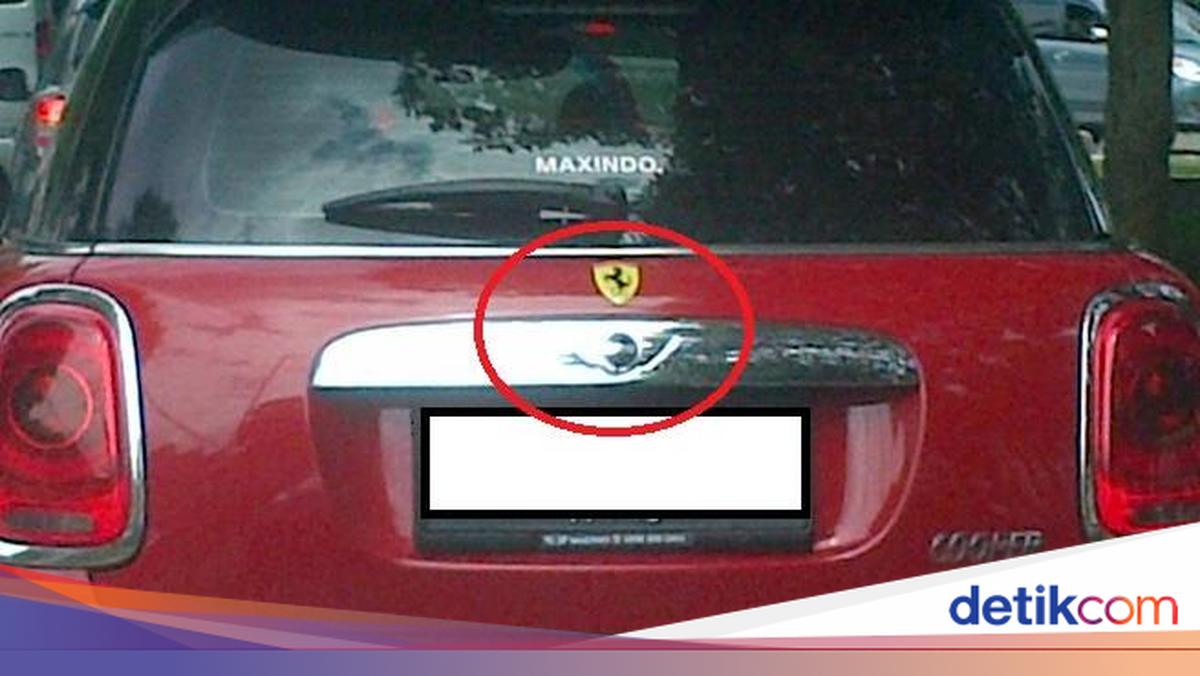 MINI Ferrari atau Ferrari MINI?