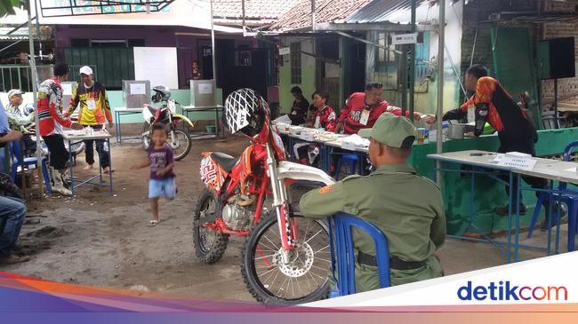 Unik TPS di Bantul ini Petugas dan Dekorasinya Bernuansa Unik TPS di Bantul ini Petugas dan Dekorasinya Bernuansa