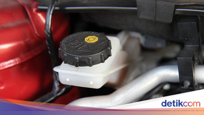 Tidak Hanya Ditambah Minyak Rem Juga Perlu Dikuras