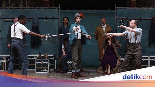Rayakan 400 Tahun Shakespeare Hamlet Dipentaskan Di Kamp Pengungsi