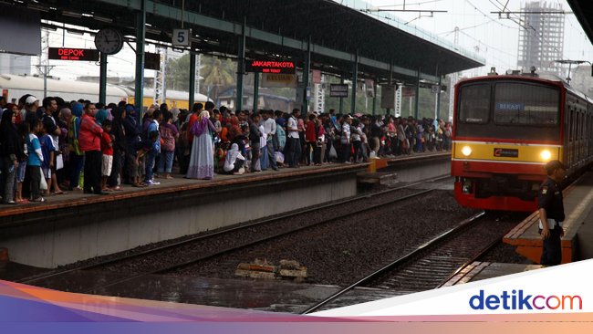 Waktu Tempuh KRL Bogor-Jakarta Bertambah 10 Menit