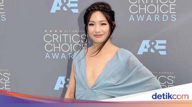 Crazy Rich Asians: Influences of star suicide become victims of sexual harassment