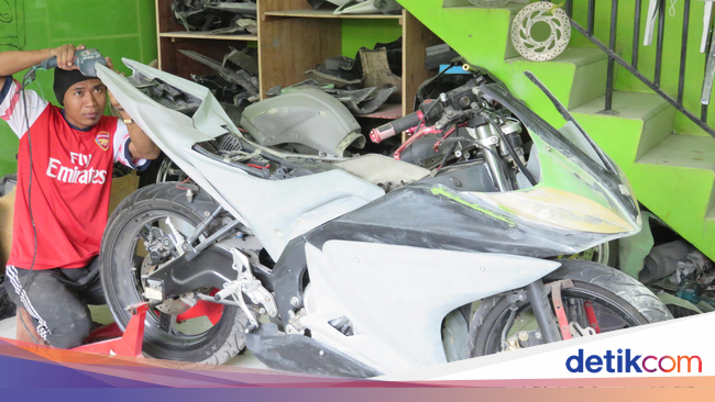  Modifikasi  Motor  dari Konsep Naked Bike hingga Street 