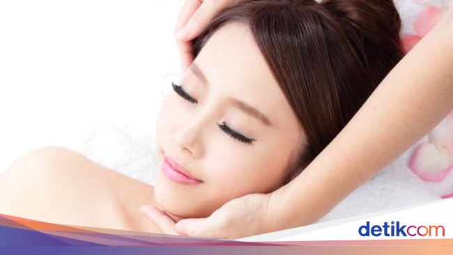 Pijat Wajah, Senjata Rahasia Anti Penuaan ala Wanita Jepang Pijat Wajah, Senjata Rahasia Anti Penuaan ala Wanita Jepang