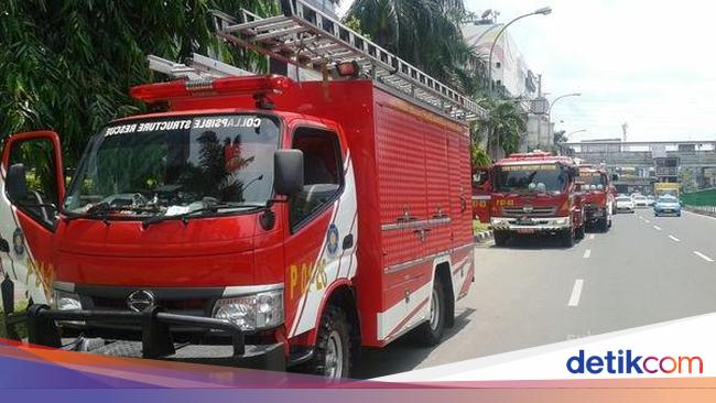 Duh! Damkar Tangsel Di-prank Debt Collector buat Tagih Utang Pinjol
