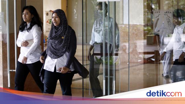 Sri Mulyani Pangkas 'Uang Saku' PNS buat Rapat di Luar Kantor