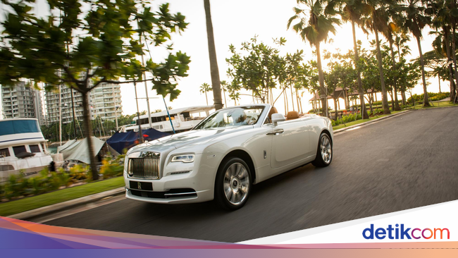  Mobil  Terseksi Rolls Royce Paling  Cepat  Dikirim ke Orang 