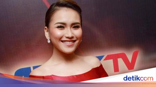  Ayu  Ting  Ting  Raffi Ahmad Diterpa Isu Skandal  Sampai 