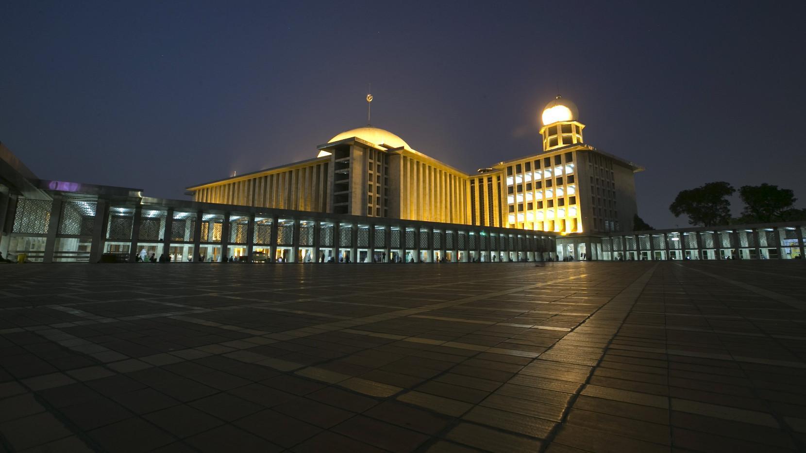 Di Depan Jemaah, Imam Besar Istiqlal Umumkan Renovasi Besar-besaran Masjid