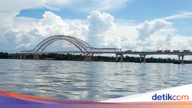 Pak Kasih Tayan, Jembatan Baru Terpanjang di Kalimantan