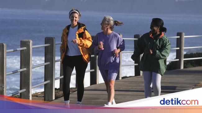 Rahasia Hidup Lebih Lama Terkuak, Berjalan Kaki 3 Jam Sehari Bisa Tambah Usia 11 Tahun!