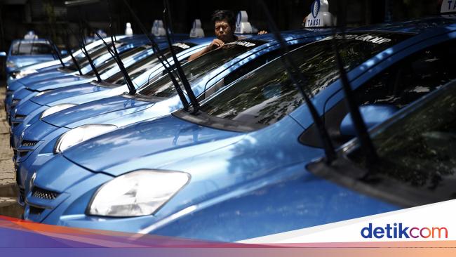 Mobil Bekas Taksi: Harga Nukik Mulai Rp 60 Jutaan, Limo, Alphard, sampai Mercy - Detikcom