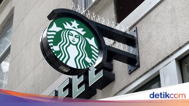 Starbucks Accused of Deliberately Closing Stores to Prevent Union Activity