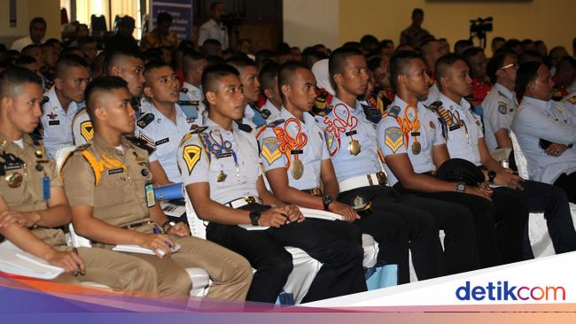 Cara Dan Syarat Masuk Poltekim Poltekip Lulus Langsung Kerja Di Imigrasi