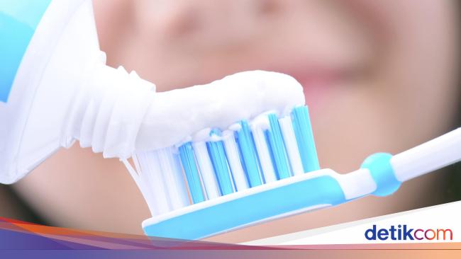 Guide to Safe Toothpaste Dosage: Preventing Fluorosis and Teeth Problems in Jakarta
