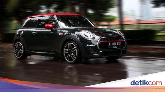 Membelah Kepadatan Kota Dengan Mini Paling Dahsyat