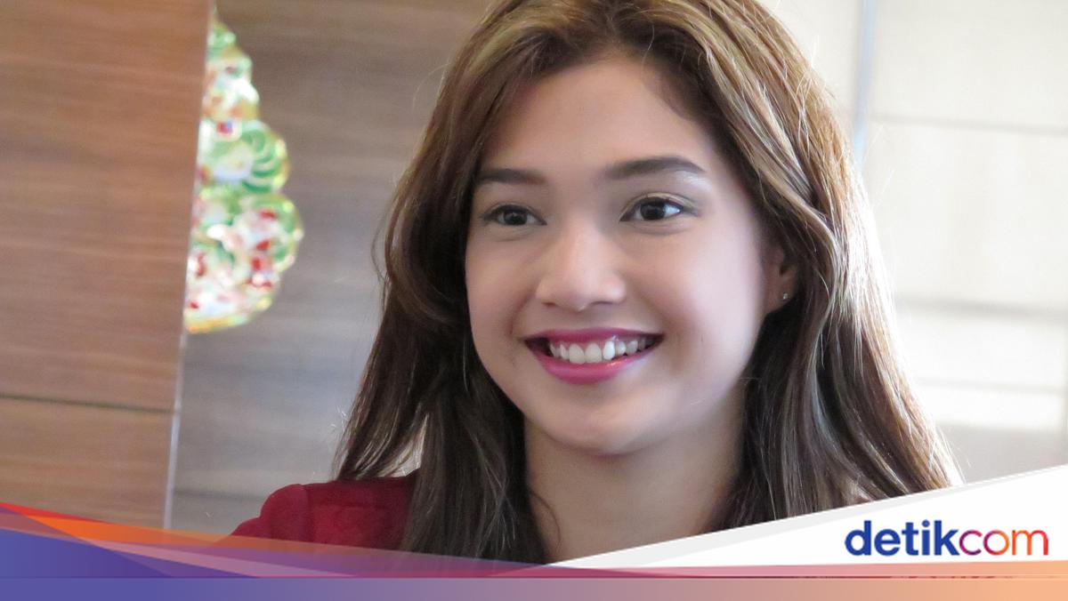 Ogizda SMS va royxatga olish holda porno Tabiatda gozal guruh jinsiy aloqa