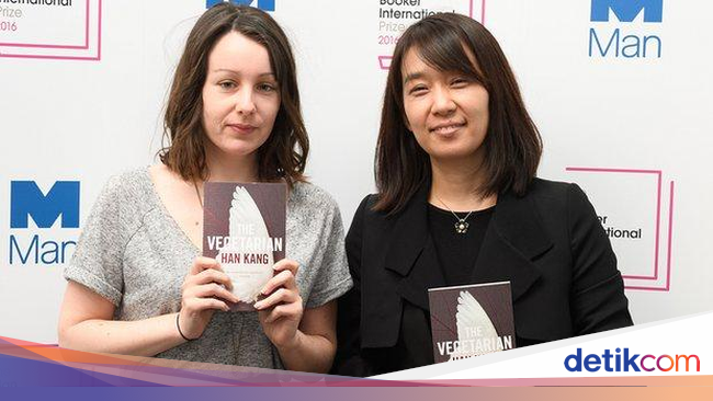 Novelis Korea Selatan Han Kang Raih 'Man Booker 