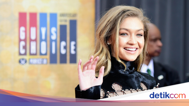 Tampil dengan Rambut  Keriting Ala 80  an Gigi Hadid Hampir 