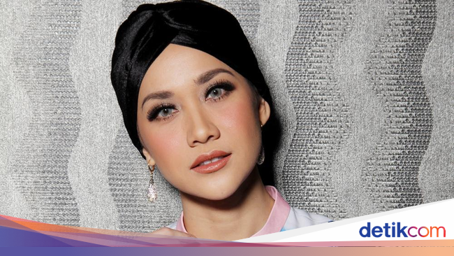 BCL Cerita Tantangan Main di Film 'Jilbab Traveler: Love 