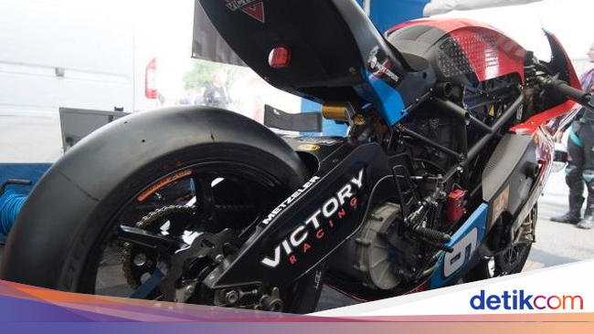 Lebih Dekat dengan Motor Balap Bertenaga Listrik Victory Lebih Dekat dengan Motor Balap Bertenaga Listrik Victory