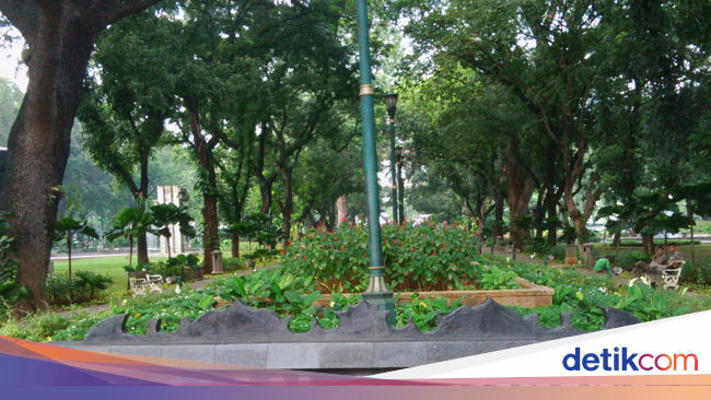 Pengunjung Taman Suropati Bisa Parkir di Taman Menteng Pengunjung Taman Suropati Bisa Parkir di Taman Menteng