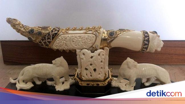 Jual Beli Barang Antik Menurun Di Tengah Pandemi Covid 19 Republika Online