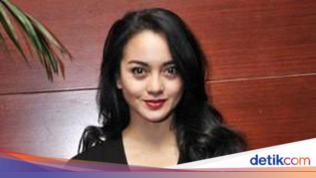 Selamat! Ririn Ekawati Hamil Anak Kedua