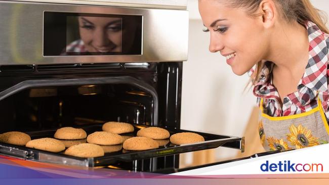 Ini Beda Loyang Aluminium Logam Dan Silikon Untuk Kue Kering