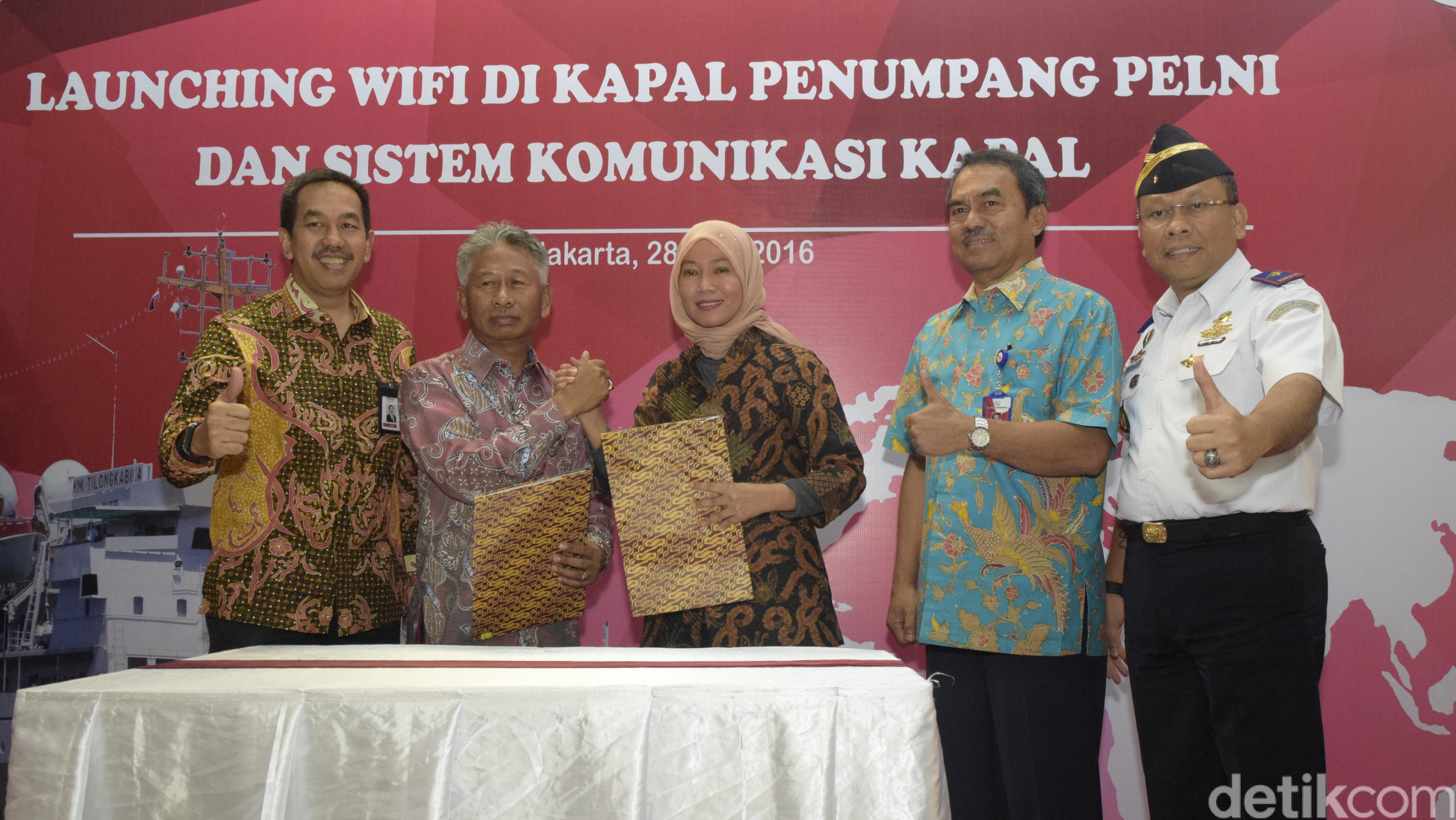 Di 22 Kapal Pelni Bisa Internetan Pakai Wifi Telkom