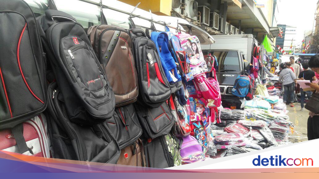 Penjualan Tas  Sekolah  Mulai Ramai Dijual Grosir dan Satuan