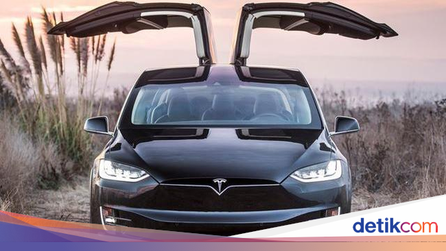 Berapa Harga SUV Listrik Tesla Model X di Indonesia  Berapa Harga SUV Listrik Tesla Model X di Indonesia