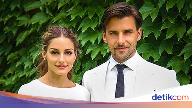 Bukan Gaun Pengantin Putih 6 Seleb Ini Menikah dengan Bukan Gaun Pengantin Putih 6 Seleb Ini Menikah dengan