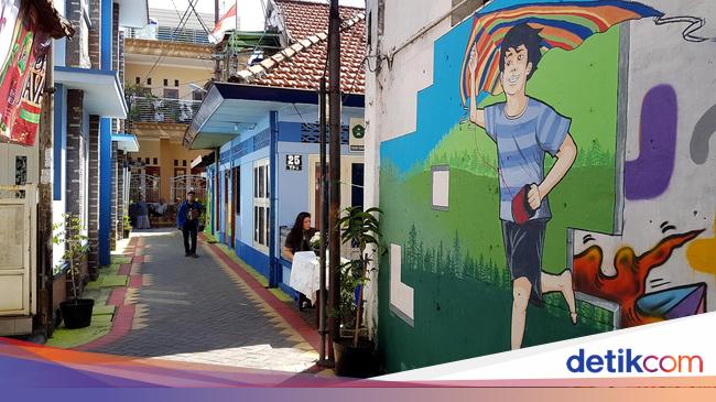 Menengok Kampung Budaya Ketandan di Surabaya