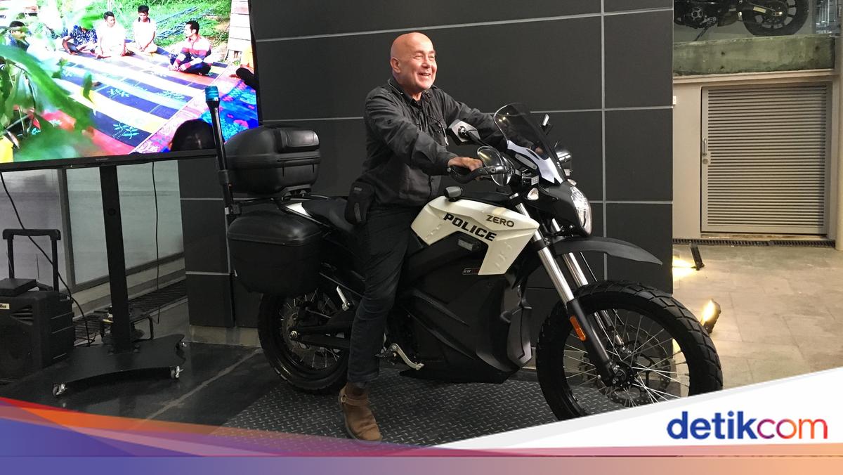 Composter Listrik Ini Motor Listrik yang Temani Alain Compost Keliling Indonesia