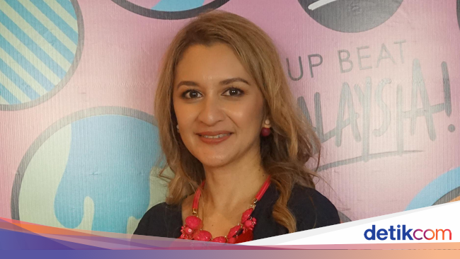 Pengusaha Cantik Malaysia 'Jatuh Cinta' pada Kosmetik 