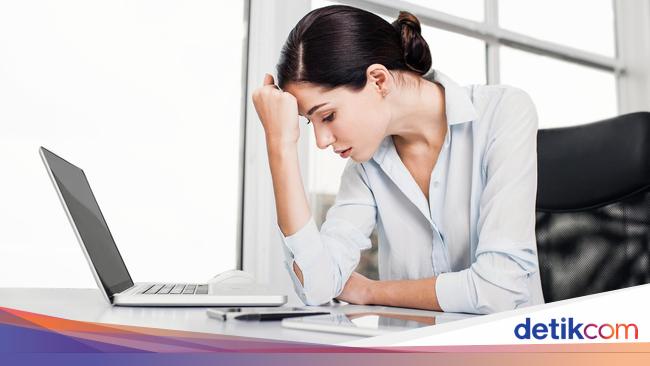 Himpitan Ekonomi: Generasi Muda Indonesia Makin Andalkan Pinjol Atasi Krisis Keuangan