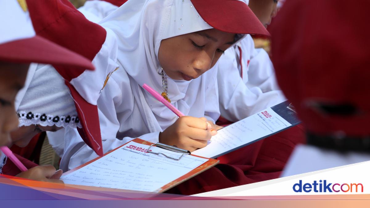 3 Tahap Menulis Tangan yang Benar untuk Anak SD dari Kemendikdasmen