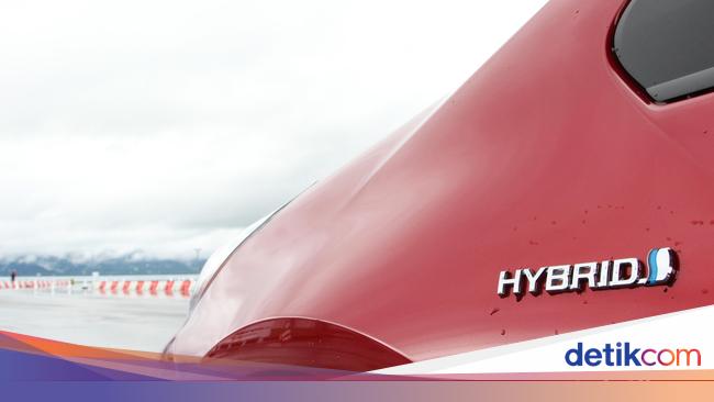 Pupus Harapan Harga 'Murah' Mobil Hybrid di Indonesia