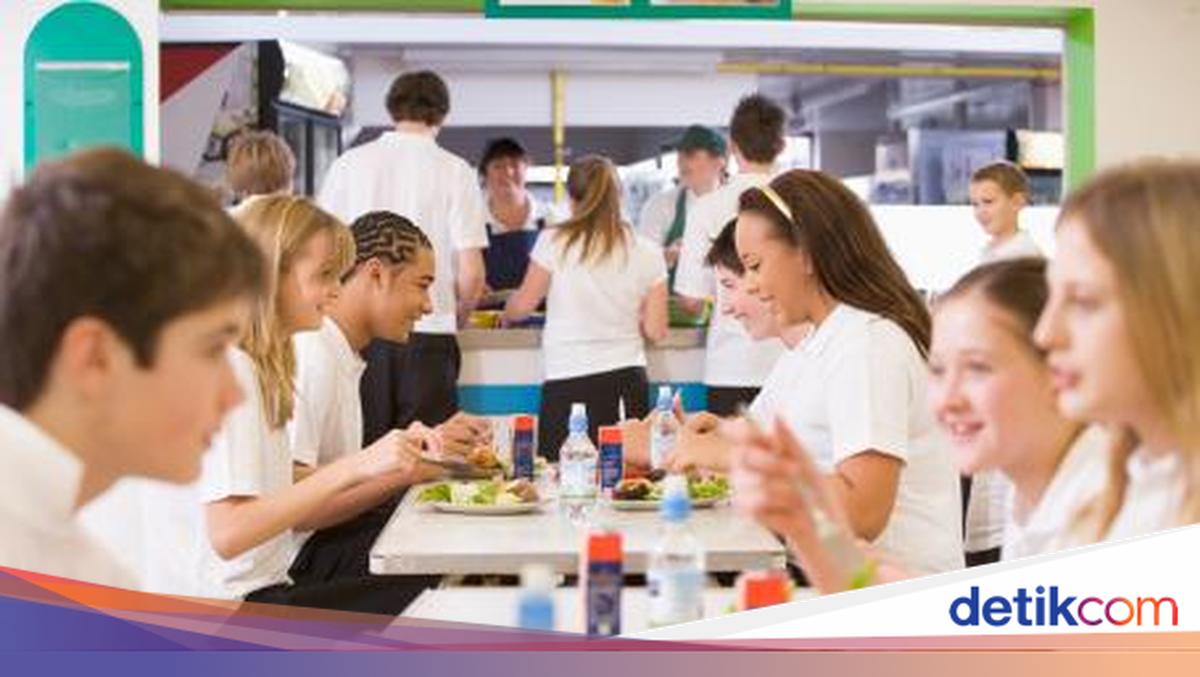 Siswa Muslim Dikasih Daging Babi, Orang Tua Minta Tanggung Jawab