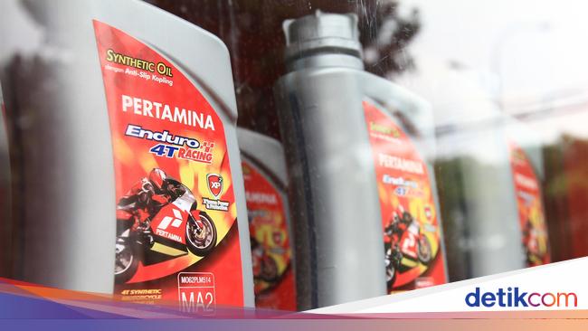Pelumas Pertamina untuk Pajero Sport dan Kawasaki D Tracker Pelumas Pertamina untuk Pajero Sport dan Kawasaki D Tracker