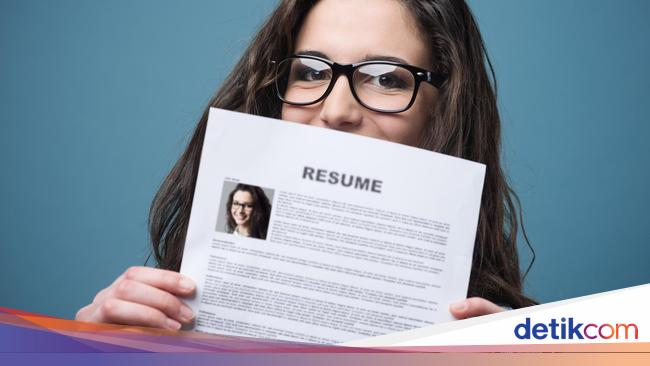 Apa Itu Resume? Berikut Pengertian, Contoh, dan Bedanya dengan CV