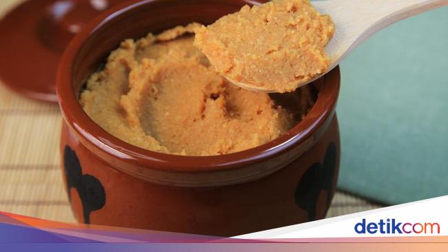Miso dan Mirin Bumbu Fermentasi Khas Jepang Miso dan Mirin Bumbu Fermentasi Khas Jepang