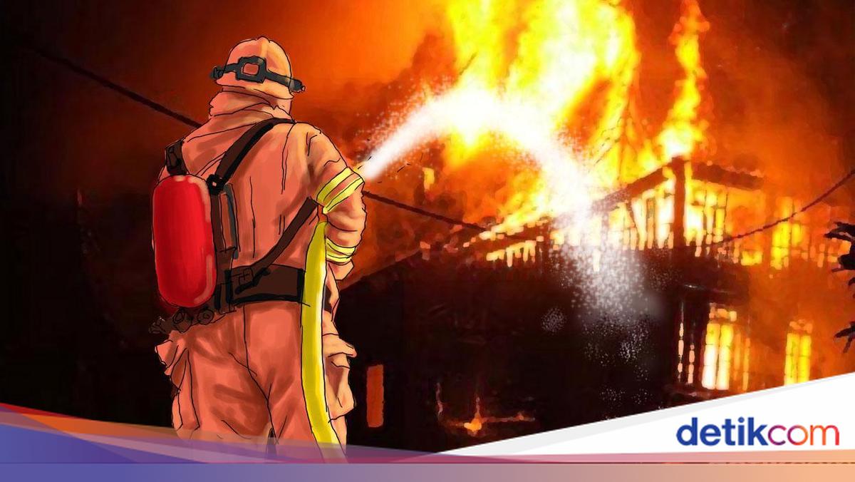 Kebakaran Hebat Landa Asrama Polri Ciledug, 20 Unit Rumah Hangus Terbakar