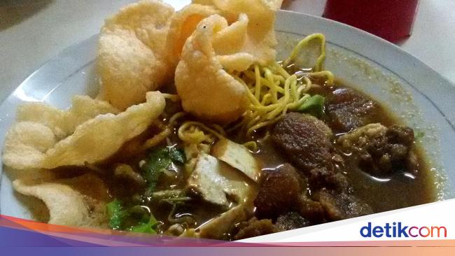 Eunake Poll Jajan Tahu Campur Enak di 4 Tempat Ini Eunake Poll Jajan Tahu Campur Enak di 4 Tempat Ini